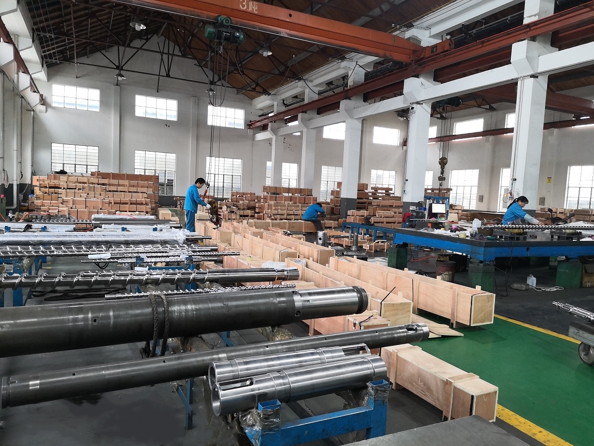 Цветен марш